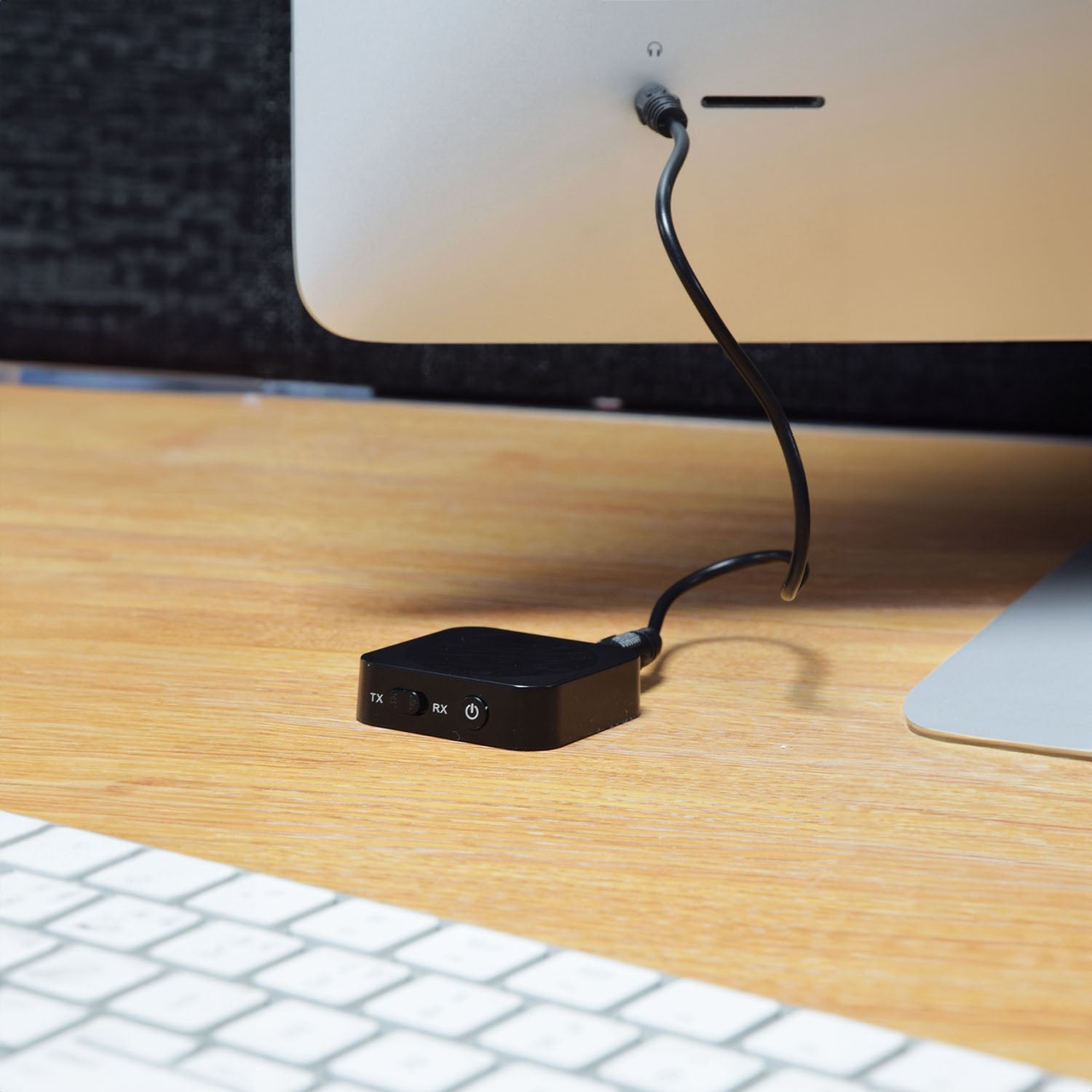 AV:Link Bluetooth 2-In-1 Audio Transmitter & Receiver